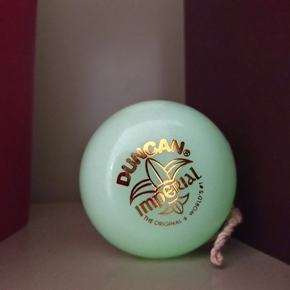 DUNCAN IMPERIAL GLOW IN THE DARK YOYO